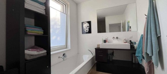 6 rooms Villa in Hinterbruhl, Austria No. 141875 9