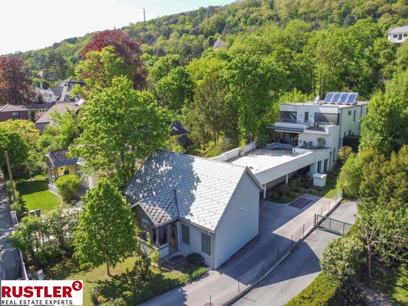 6 rooms Villa in Hinterbruhl, Austria No. 141875