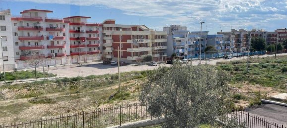 4غرفة شقة في Manfredonia, Italy رقم 24102 26