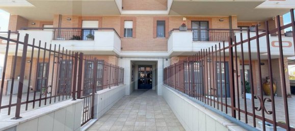 4غرفة شقة في Manfredonia, Italy رقم 24102 8