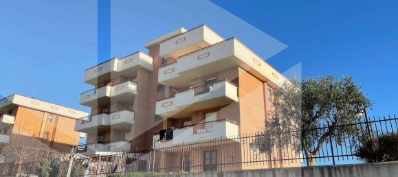 4غرفة شقة في Manfredonia, Italy رقم 24102 5