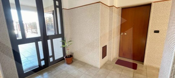 4غرفة شقة في Manfredonia, Italy رقم 24102 10