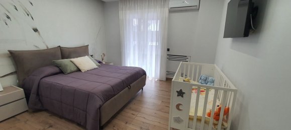 5 Schlafzimmer Haus in Striano, Italy, Nr. 164042 21