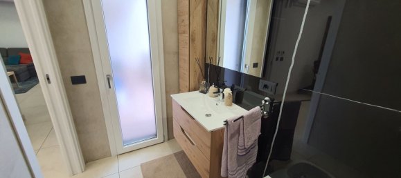 5 Schlafzimmer Haus in Striano, Italy, Nr. 164042 12