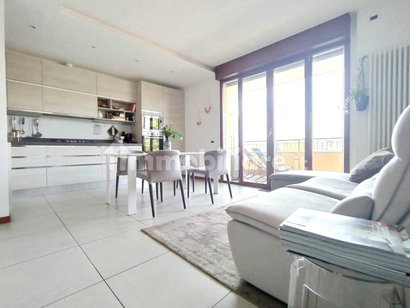 Apartamento de 1 dormitorio en Milan, Italy No. 330763