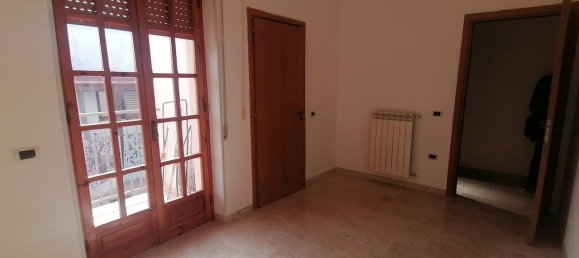 Квартира с 3 спальнями в Сан Джорджо Йонико, Италия № 358400 42