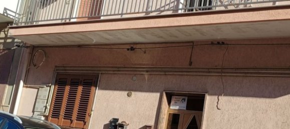 Квартира с 3 спальнями в Сан Джорджо Йонико, Италия № 358400 47