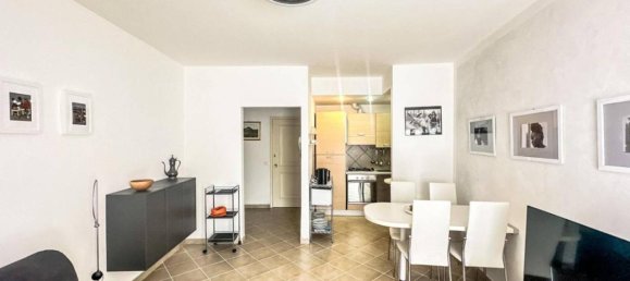 2 rooms Apartment in Gardone Riviera, Italy No. 40376 2