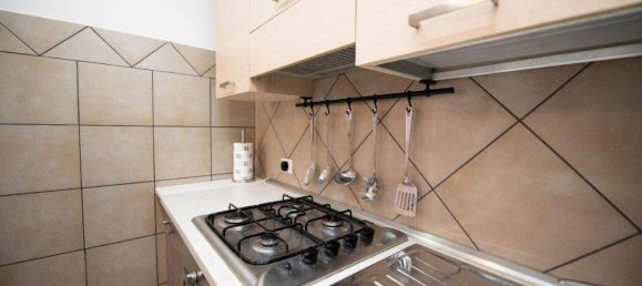 2 rooms Apartment in Gardone Riviera, Italy No. 40376 6