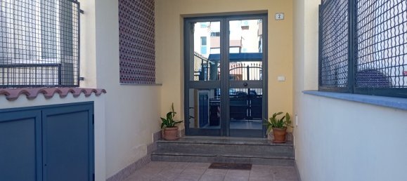 Квартира с 4 комнатами в Палермо, Италия № 103524 2