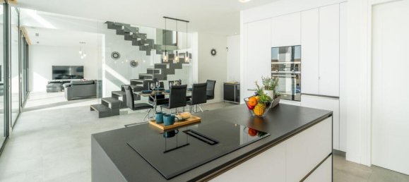 Villa de 4 dormitorios en Benalmádena, Spain No. 31295 23