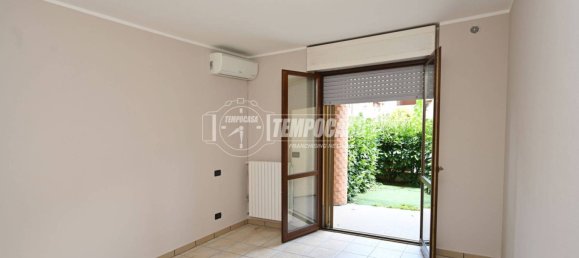 1 bedroom Apartment in Borgaro Torinese, Italy No. 279983 12