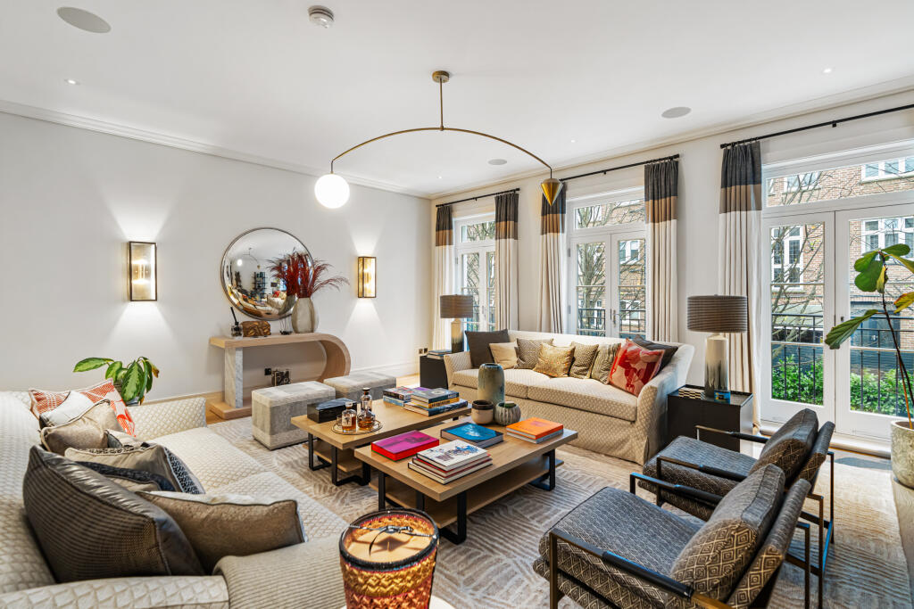 4 chambres Maison à London, United Kingdom No. 13030