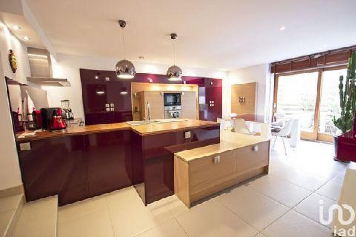 4 bedrooms House in Massieux, France No. 28986