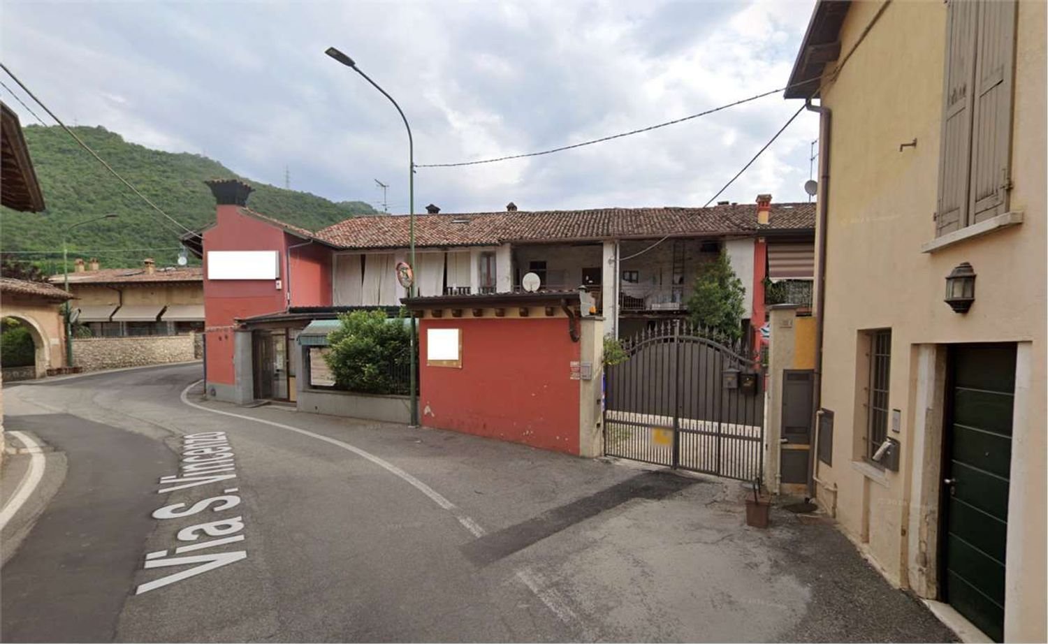 3 rooms House in Gussago, Italy No. 311832