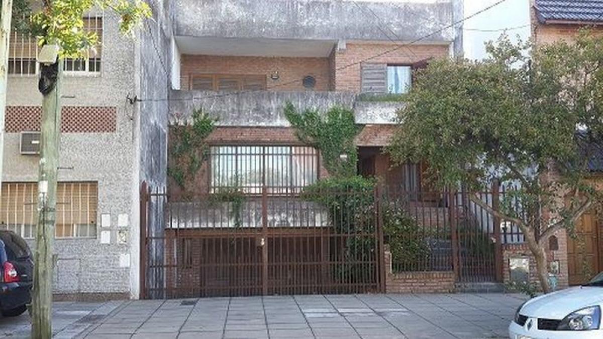 4 bedrooms House in Buenos Aires, Argentina No. 88441