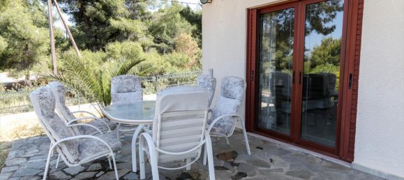 Propiedad comercial de 4 dormitorios en Malesina, Greece No. 4868 8