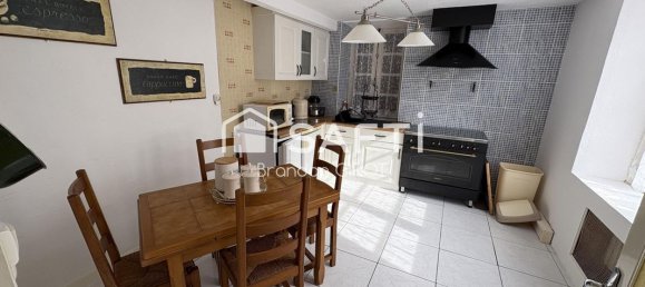 4 Schlafzimmer Haus in Vienne, France, Nr. 286261 3