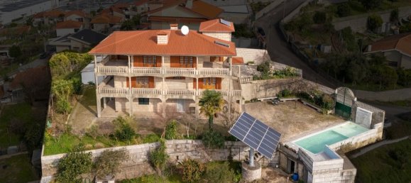 4 Schlafzimmer Haus in Vilarinho, Portugal, Nr. 112010 24