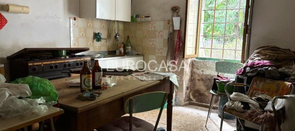 4 bedrooms House in Pietralunga, Italy No. 333508 11