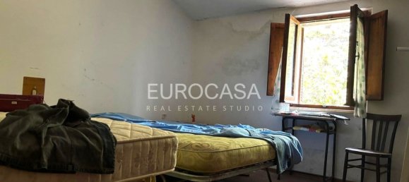 4 bedrooms House in Pietralunga, Italy No. 333508 17