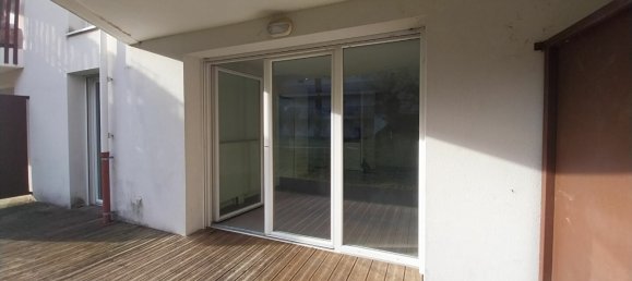 Apartamento de 1 dormitorio en Cenon, France No. 114356 2