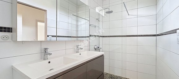 Casa de 3 dormitorios en Montauban, France No. 278472 8