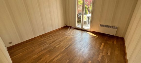 4 chambres Maison à Osny, France No. 145584 7