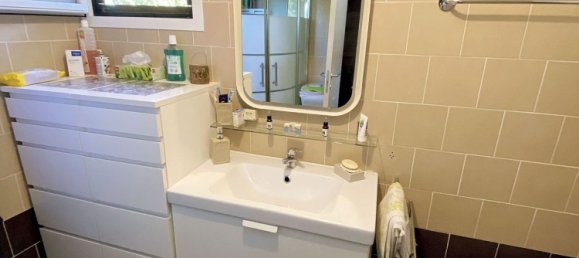 3 Schlafzimmer Haus in Cogoleto, Italy, Nr. 361768 8