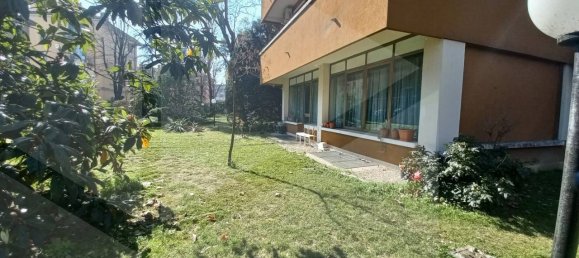 6 rooms Apartment in Bologna, Italy No. 17854 14