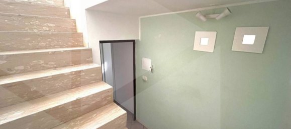 6 rooms Apartment in Bologna, Italy No. 17854 25