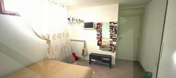 6 rooms Apartment in Bologna, Italy No. 17854 35