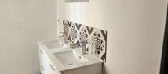 3 Schlafzimmer Gebäude in Poitiers, France, Nr. 315871 8