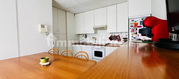 Apartamento T3 em Rho, Italy N.º 266860 9