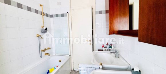 Apartamento T3 em Rho, Italy N.º 266860 26