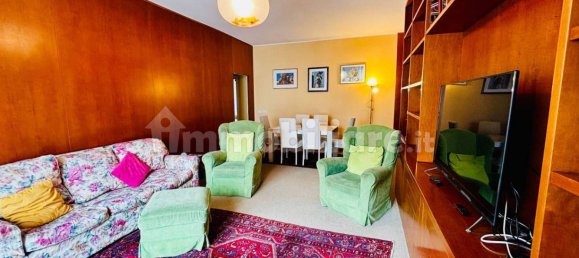 Apartamento T3 em Rho, Italy N.º 266860 3