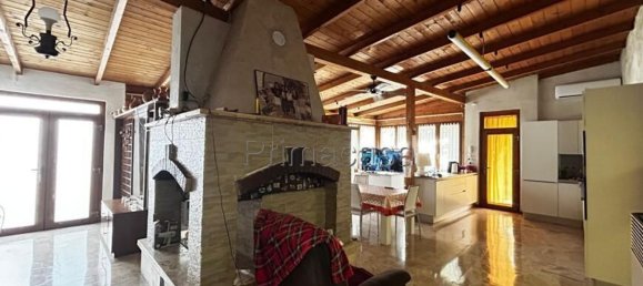 Apartamento de 2 dormitorios en Nuvolento, Italy No. 364291 10