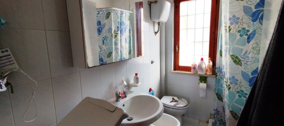 Apartamento de 3 divisões em Ardea, Italy N.º 228109 14