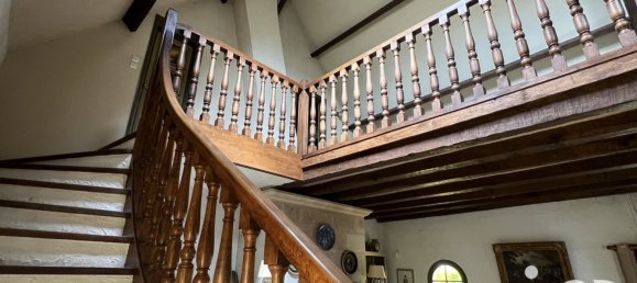 5 bedrooms House in Esvres, France No. 70302 6