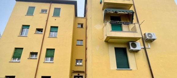 Apartamento de 3 dormitorios en Crevalcore, Italy No. 313024 3