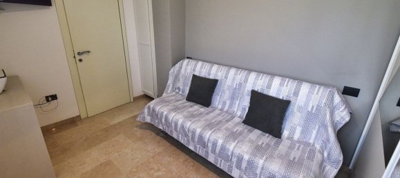 4 rooms House in Bernareggio, Italy No. 260012 9