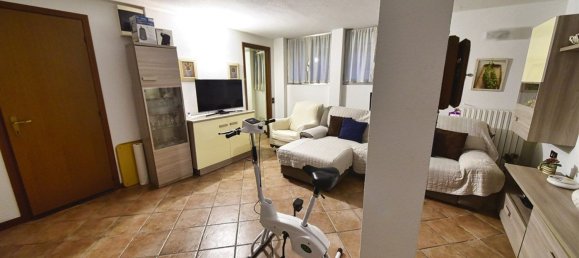 4 rooms House in Bernareggio, Italy No. 260012 16