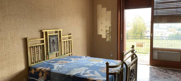 6 rooms Apartment in Avellino, Italy No. 153912 29