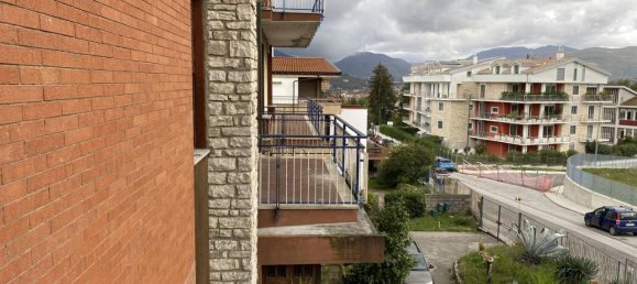 6 rooms Apartment in Avellino, Italy No. 153912 16