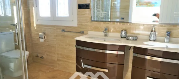 Villa T3 em Torre del Mar, Spain N.º 54131 31