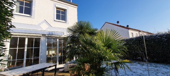 3 chambres Maison de ville à Rosrath, Germany No. 81442 4