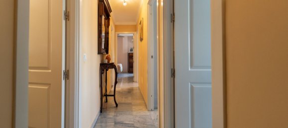 4 bedrooms Apartment in Malaga, Spain No. 112101 10