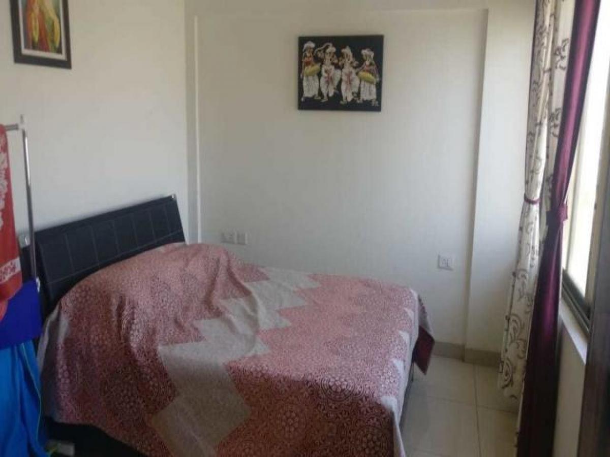 2 bedrooms House in Mumbai, India No. 4121