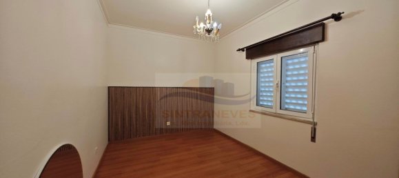 3 bedrooms House in Loures, Portugal No. 10129 6