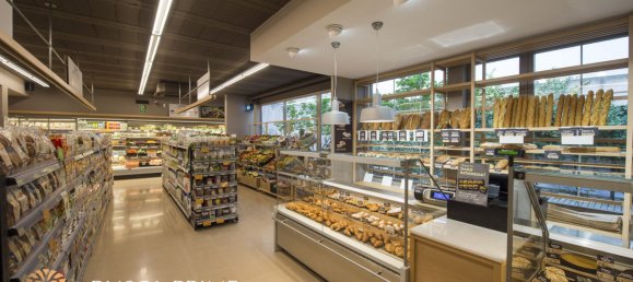 Gewerbliche Immobilie in Barcelona, Spain 1723m², Nr. 140 2